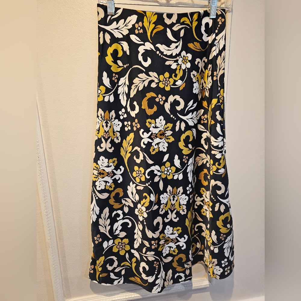 Ann Taylor Factory A-line Printed Skirt Size 0